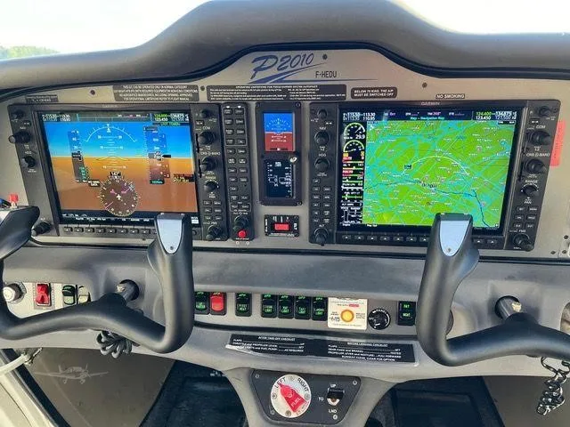 Cockpit and instrument panel of a 2019 TECNAM P2010 MKII.