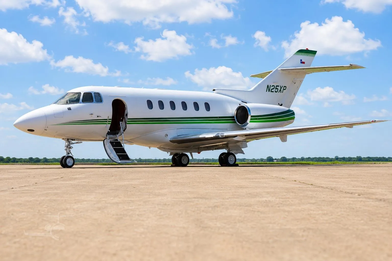 2002 Hawker 800XP