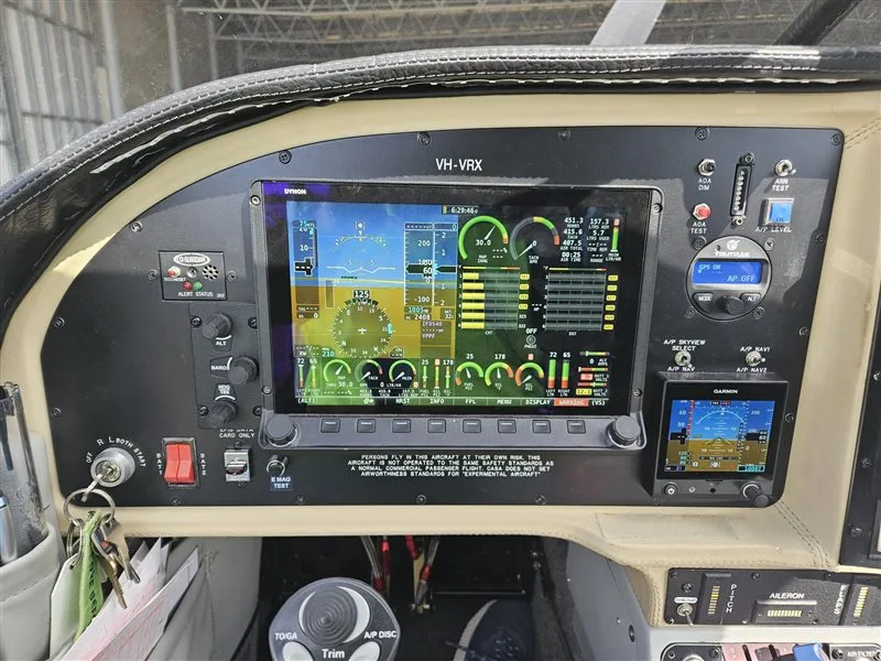 Cockpit and instrument panel of a 2015 Vans AIRCRAFT RV10.