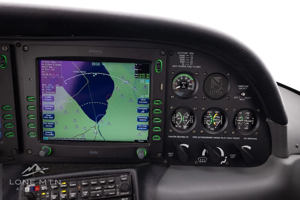 Avionics suite of a 2005 Cirrus SR22 G2 GTS.