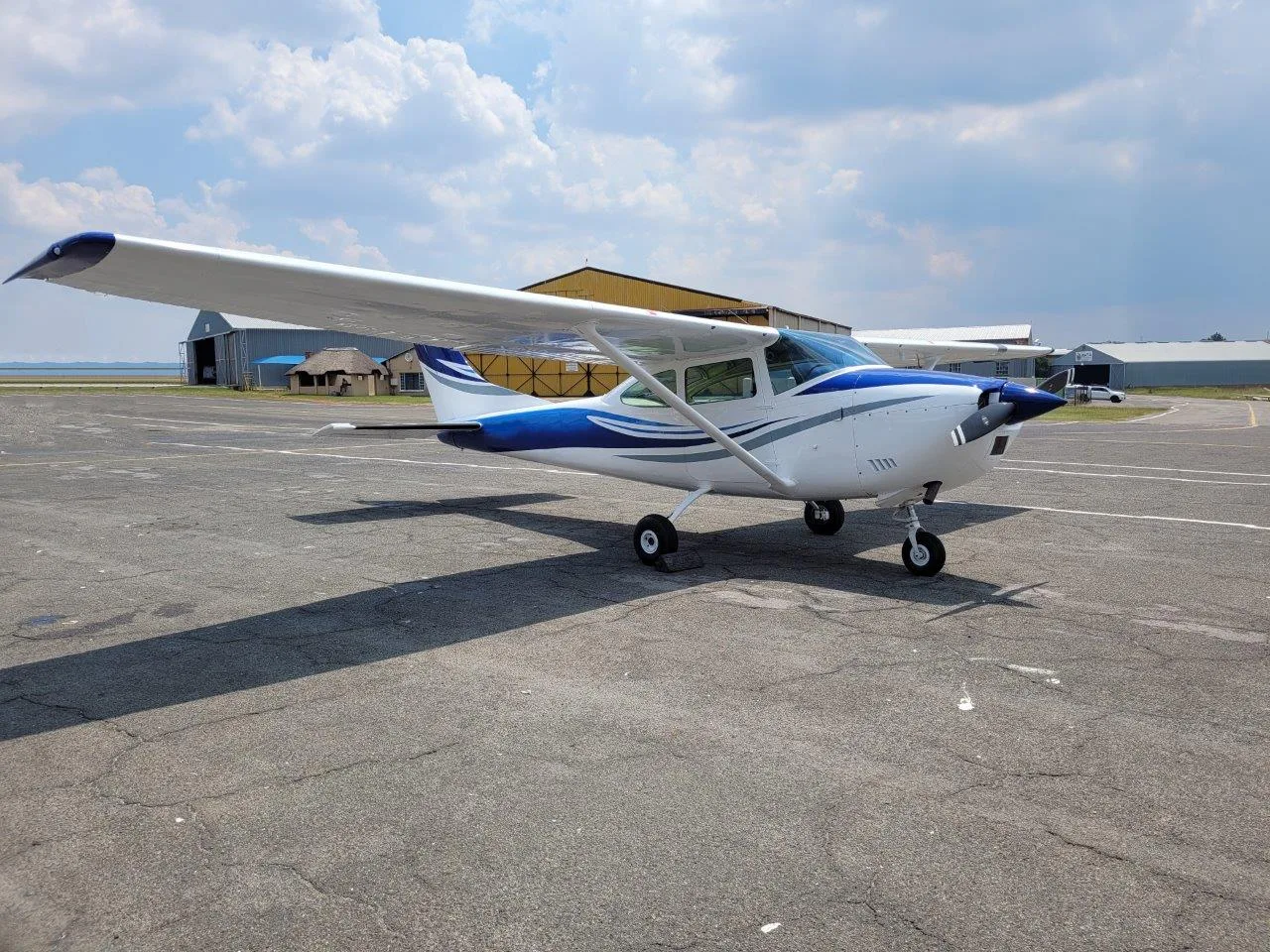Exterior view of a 1971 Cessna 182N Skylane.