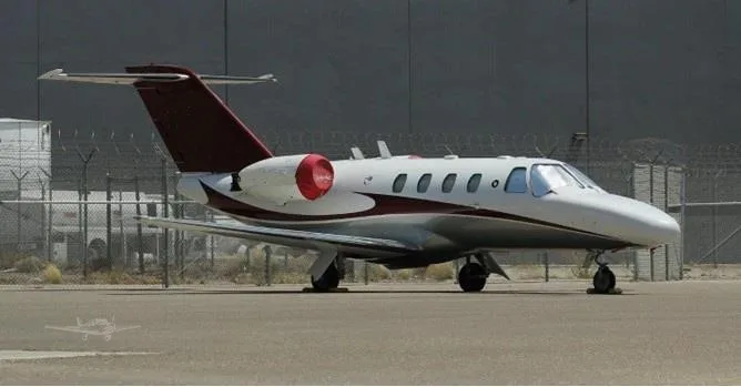Exterior view of a 2005 CESSNA CITATION CJ1, N867JB.