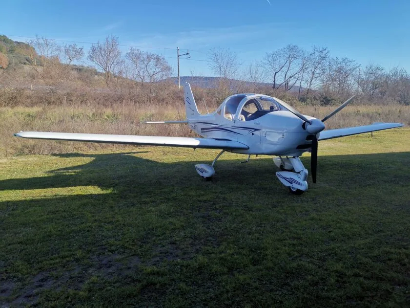 Exterior view of a 2007 Tecnam P2002 Sierra.