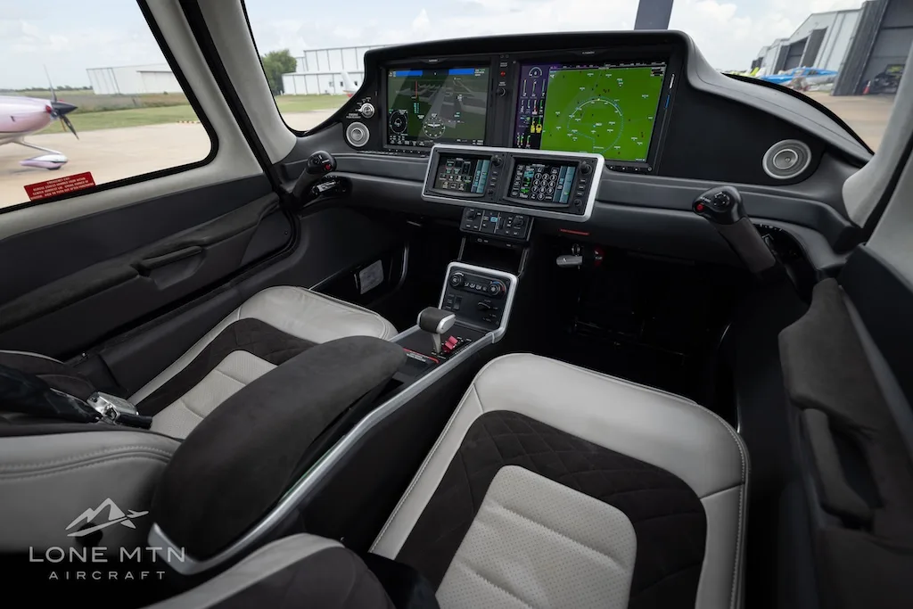 Cabin interior of a 2024 Cirrus SR22 G7 GTS.