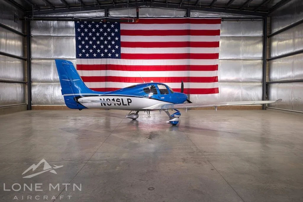 Exterior view of a 2024 Cirrus SR22 G7.