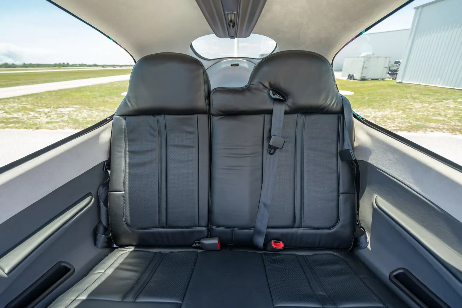 Cabin interior of a 2025 Cirrus SR20-G7+.