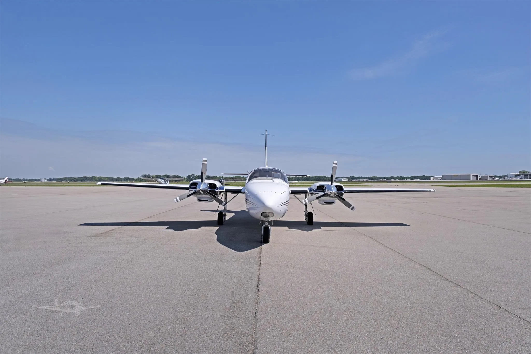Exterior view of a 1982 PIPER AEROSTAR, N419BC.