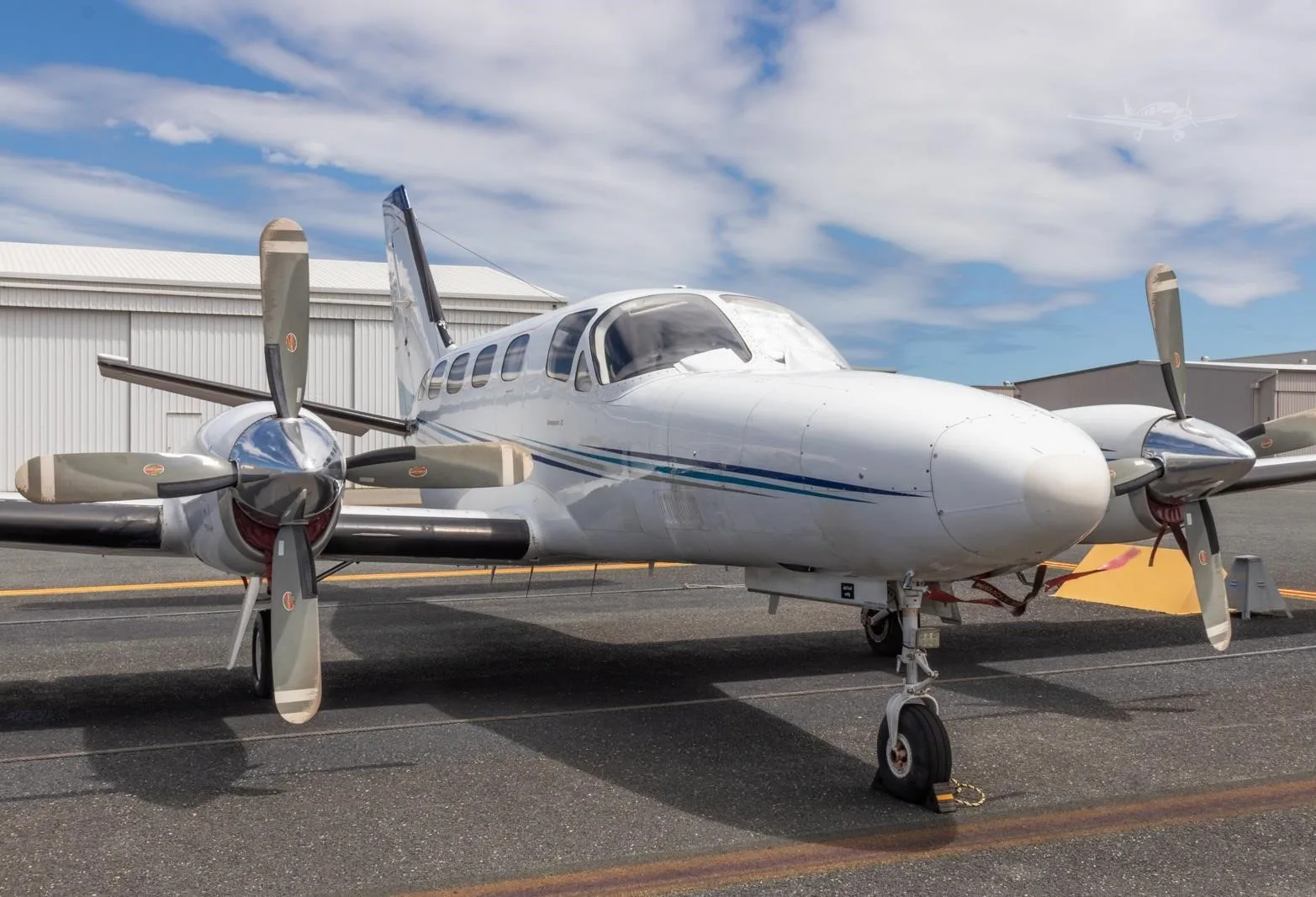 Exterior view of a 1983 CESSNA CONQUEST II.