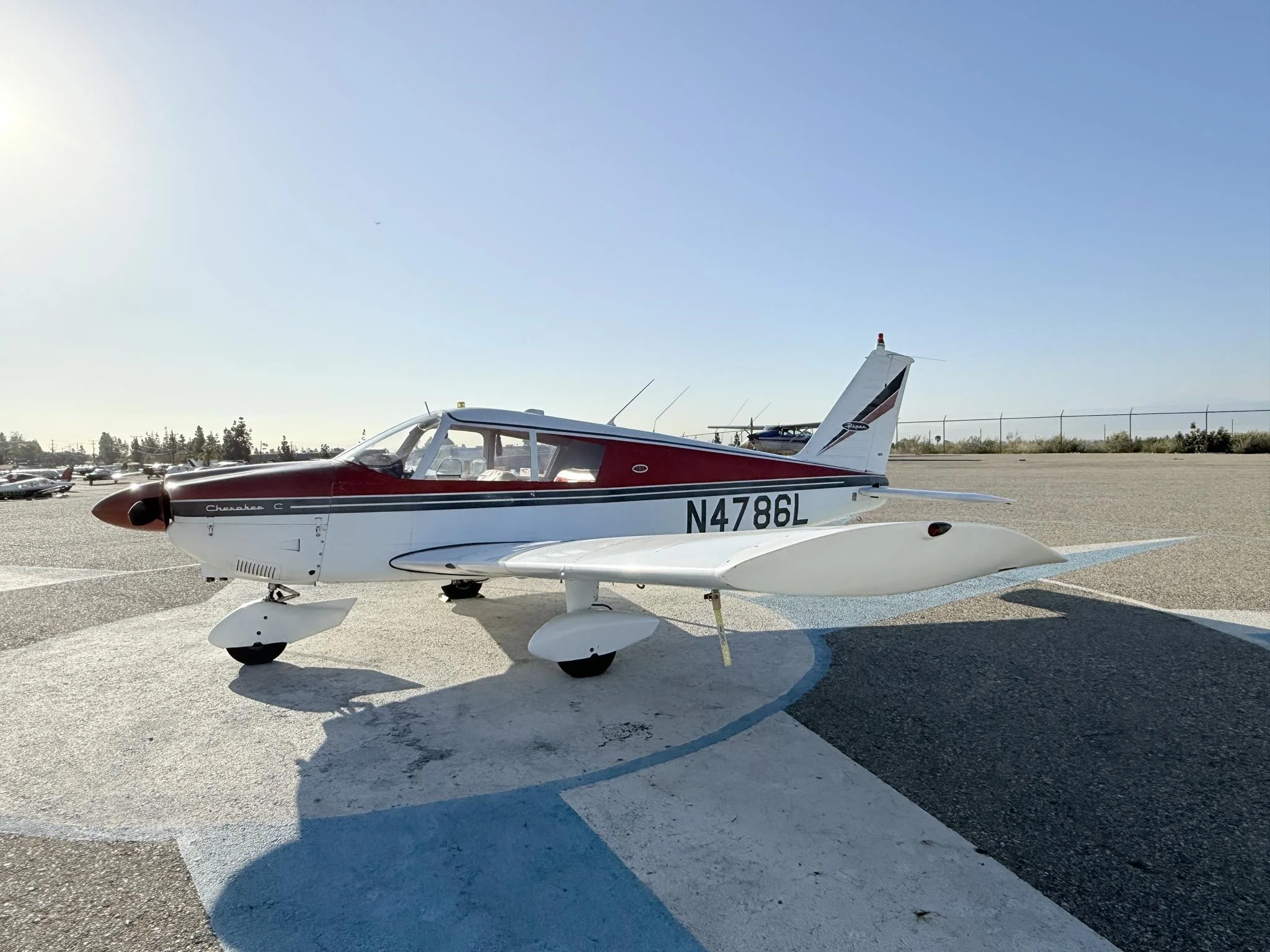 Exterior view of a 1967 PIPER CHEROKEE 180, N4786L.