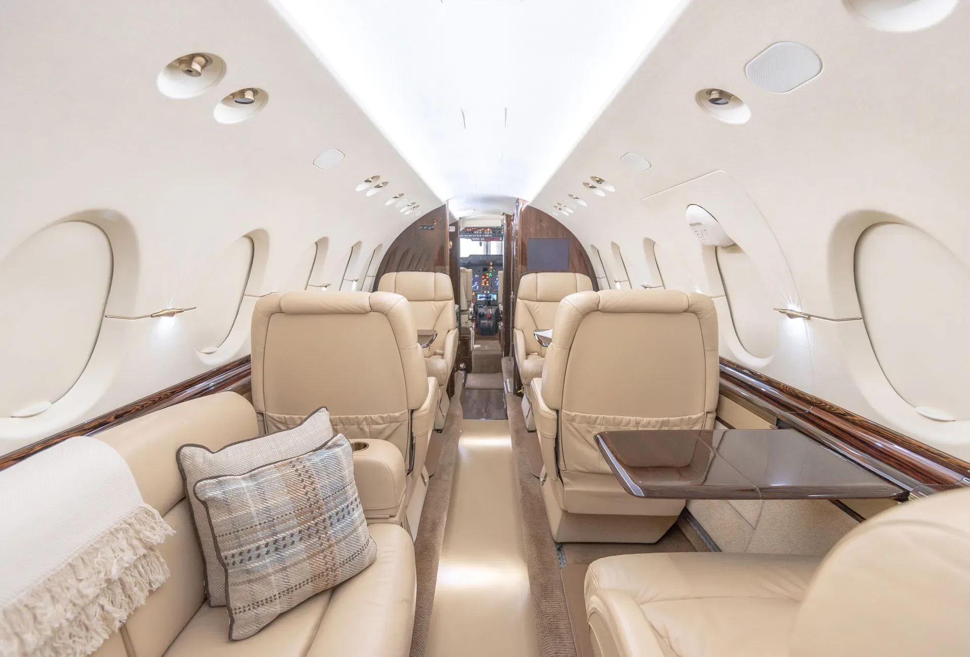 2008 Hawker 900XP