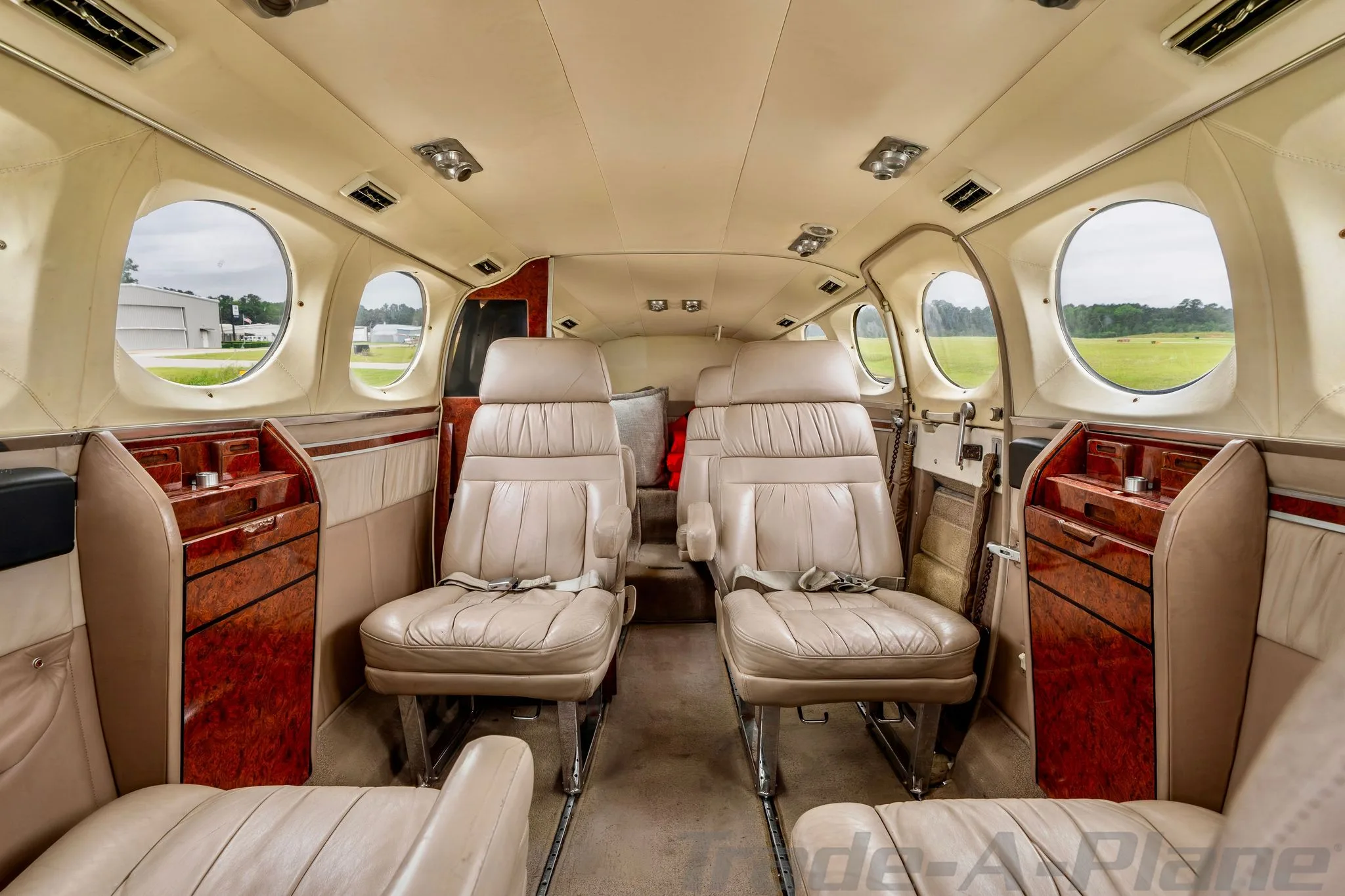 Cabin interior of a 1978 CESSNA 414A.