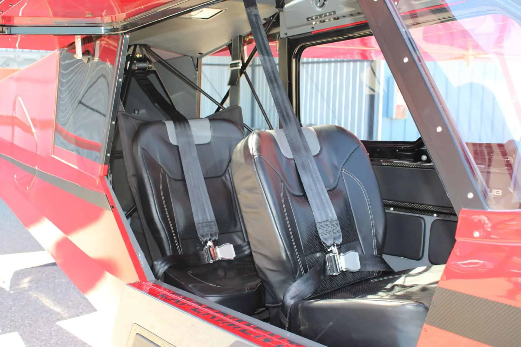 Cockpit and instrument panel of a 2021 CubCrafters NXCUB.