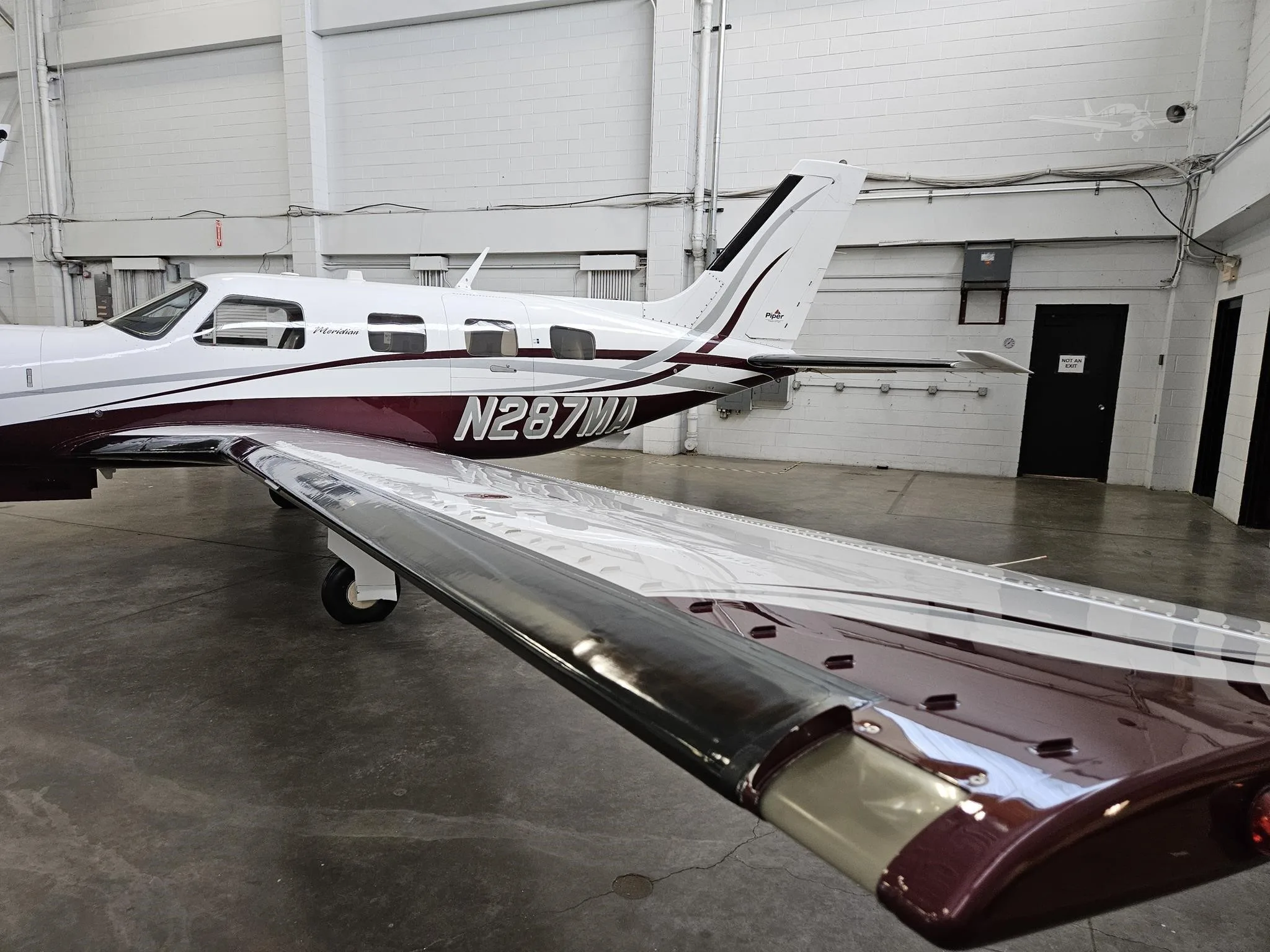 Exterior view of a 2007 PIPER MERIDIAN, N287MA.
