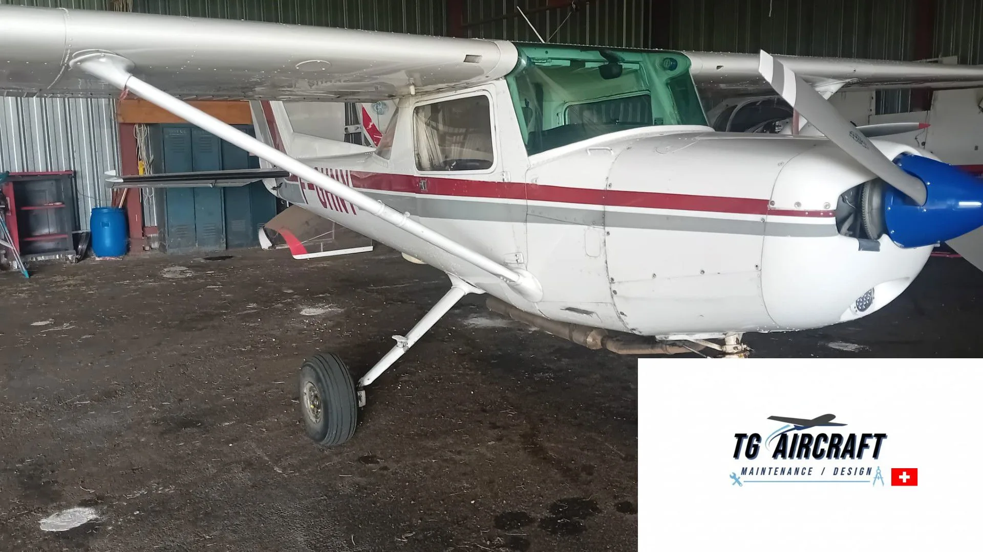 Exterior view of a 1980 Cessna F152.