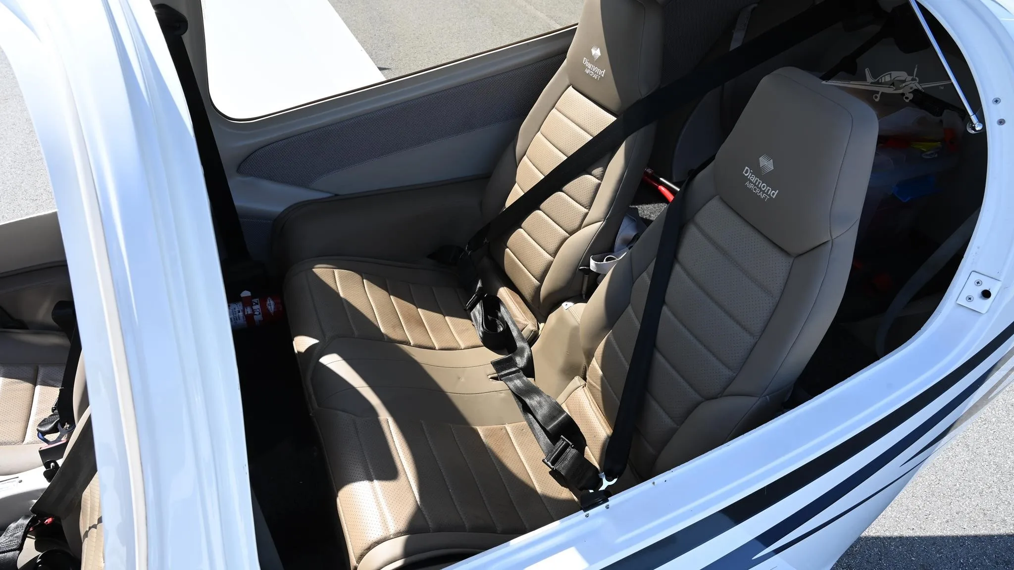 Cabin interior of a 2019 DIAMOND DA40 NG.