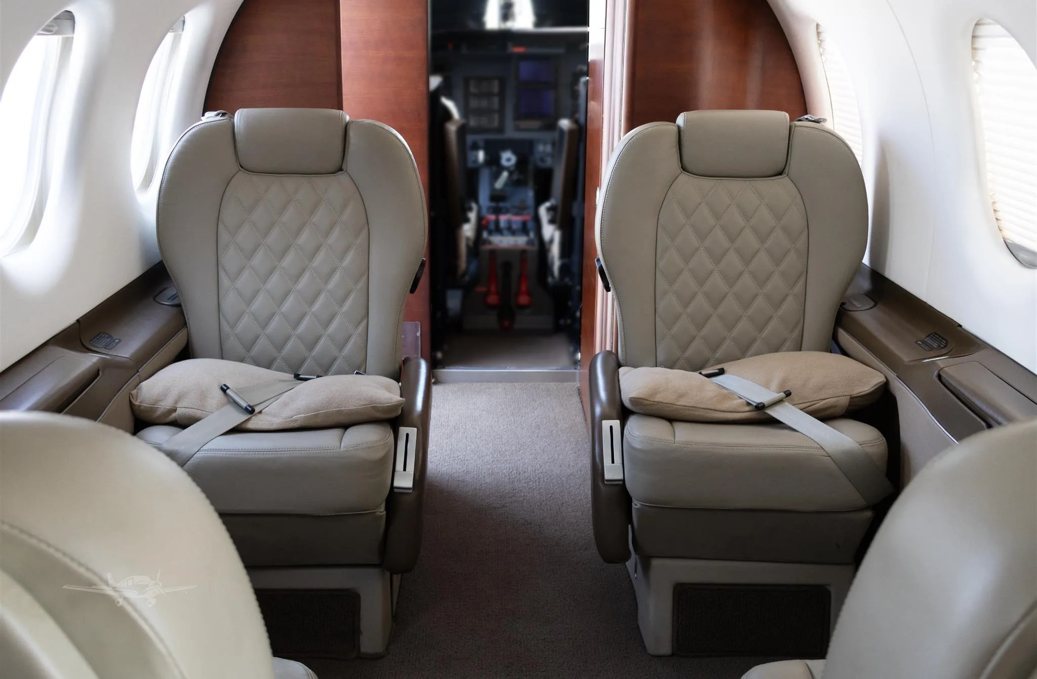 Cabin interior of a 2004 PILATUS PC-12/45.