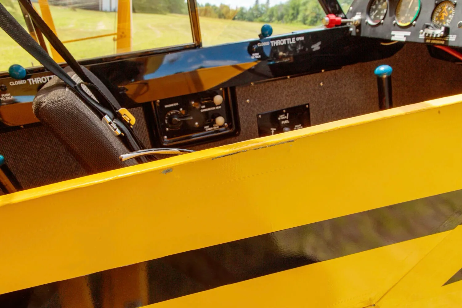 Cockpit and instrument panel of a 1953 Piper PA-18-105 SPECIAL.