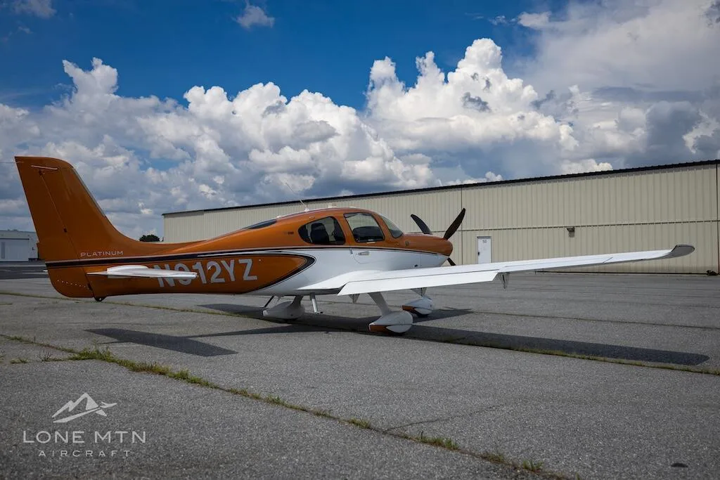 Exterior view of a 2023 Cirrus SR22T G6 GTS.