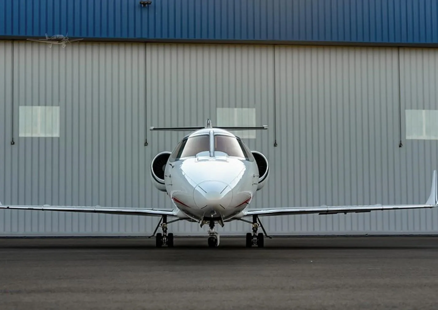 Exterior view of a 2011 LEARJET 60XR, N357LA.