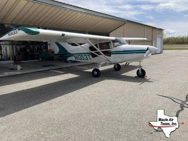 Exterior view of a 1998 Maule MXT-7-180.