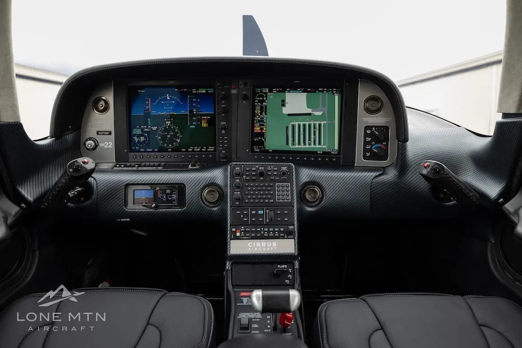 Cockpit and instrument panel of a 2016 Cirrus SR22 G5 GTS.