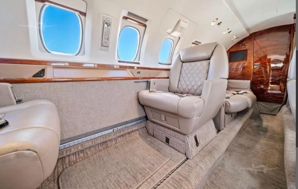 Cabin interior of a 1997 HAWKER 800XP.