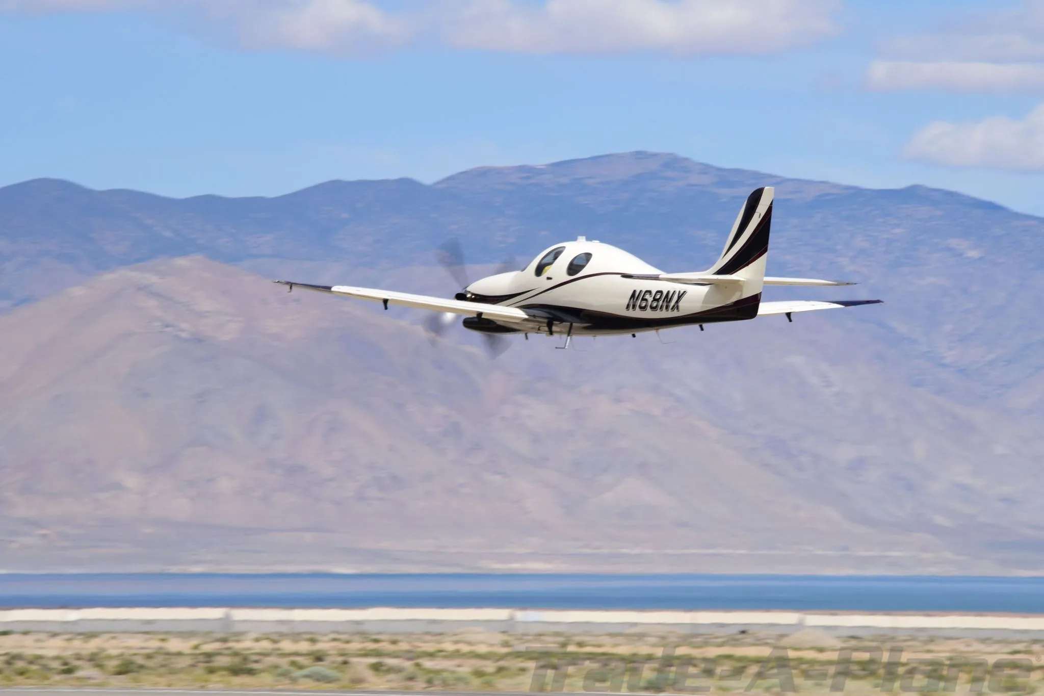 Marketing image of a 2016 LANCAIR EVOLUTION TURBOPROP.