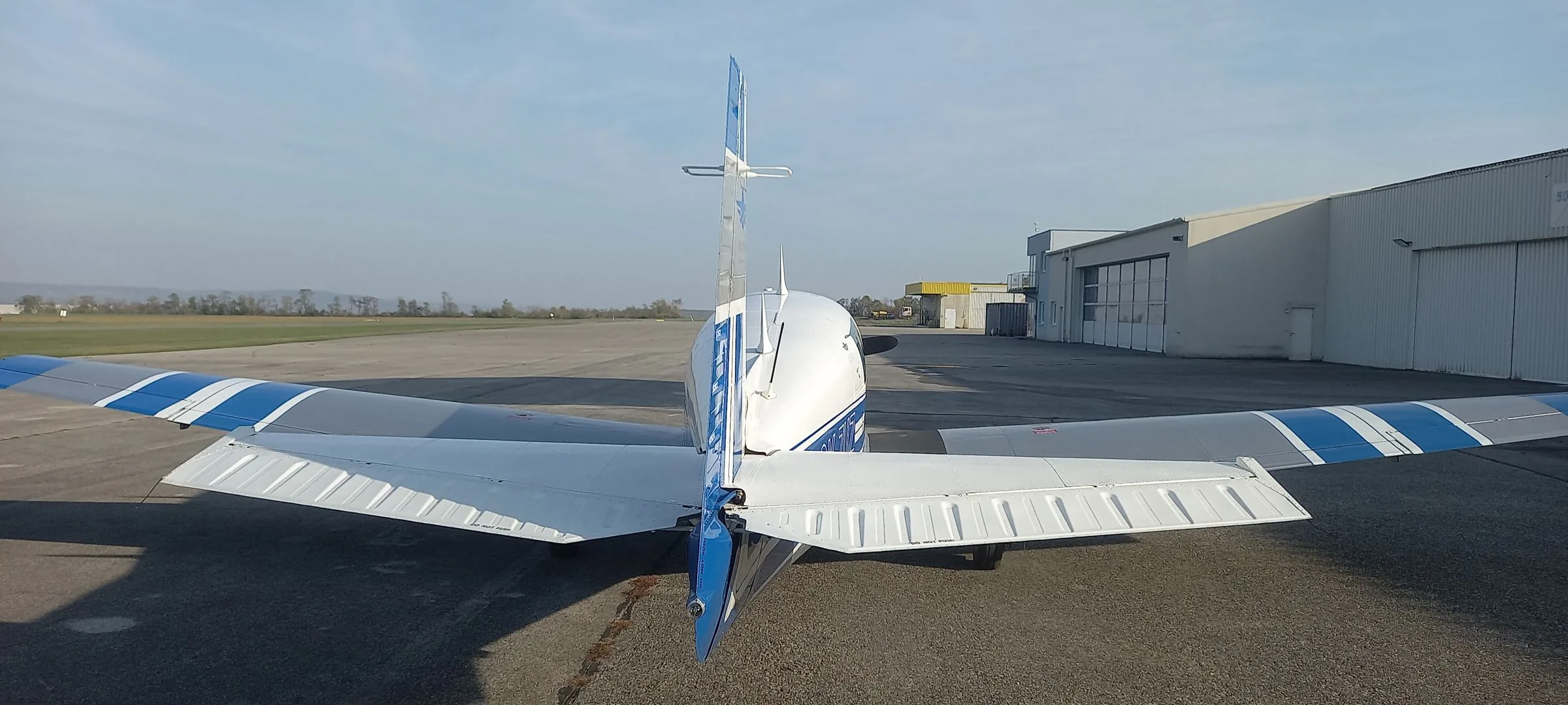 Exterior view of a 1979 Mooney M20J 201.