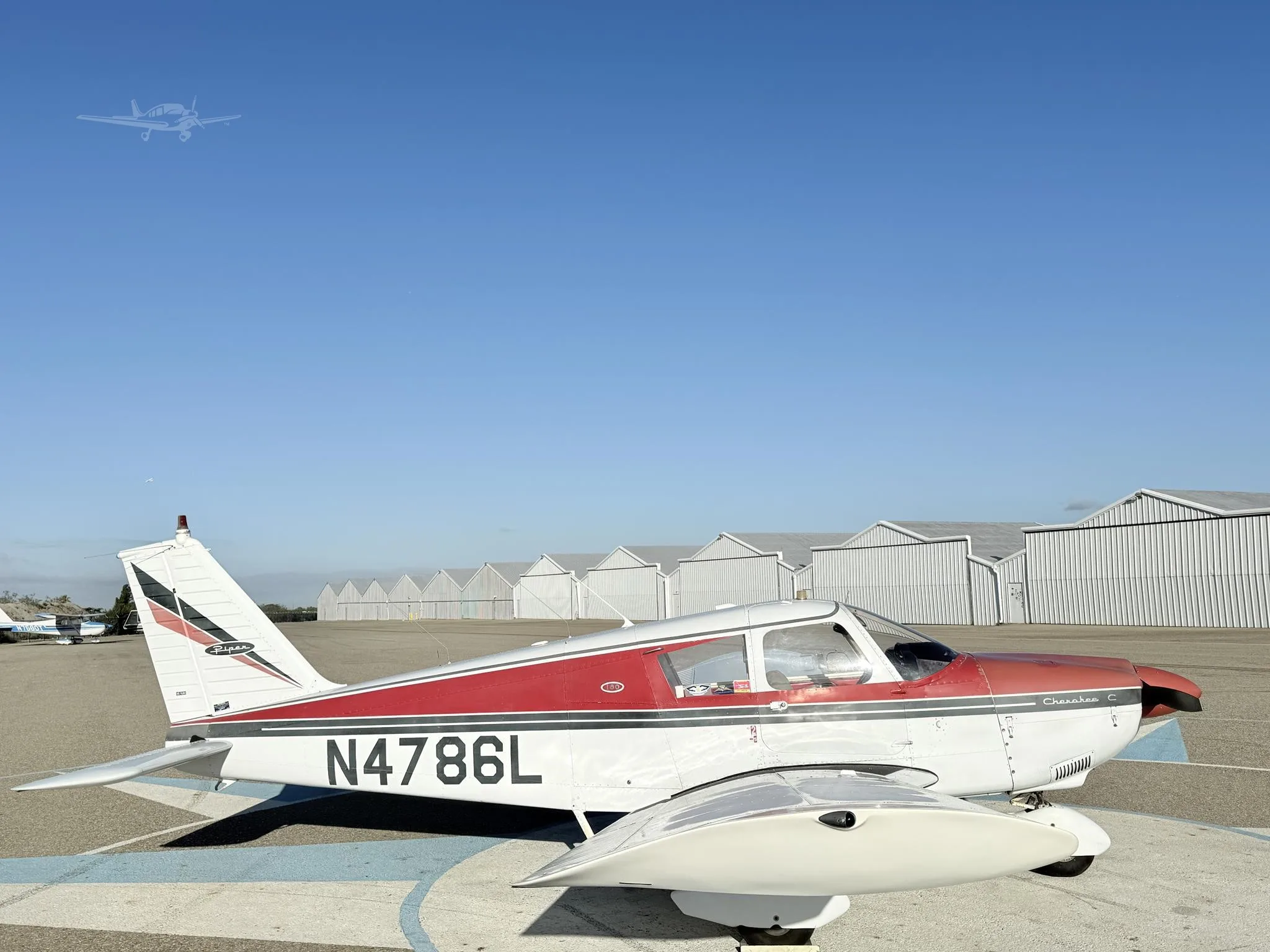 Exterior view of a 1967 PIPER CHEROKEE 180, N4786L.