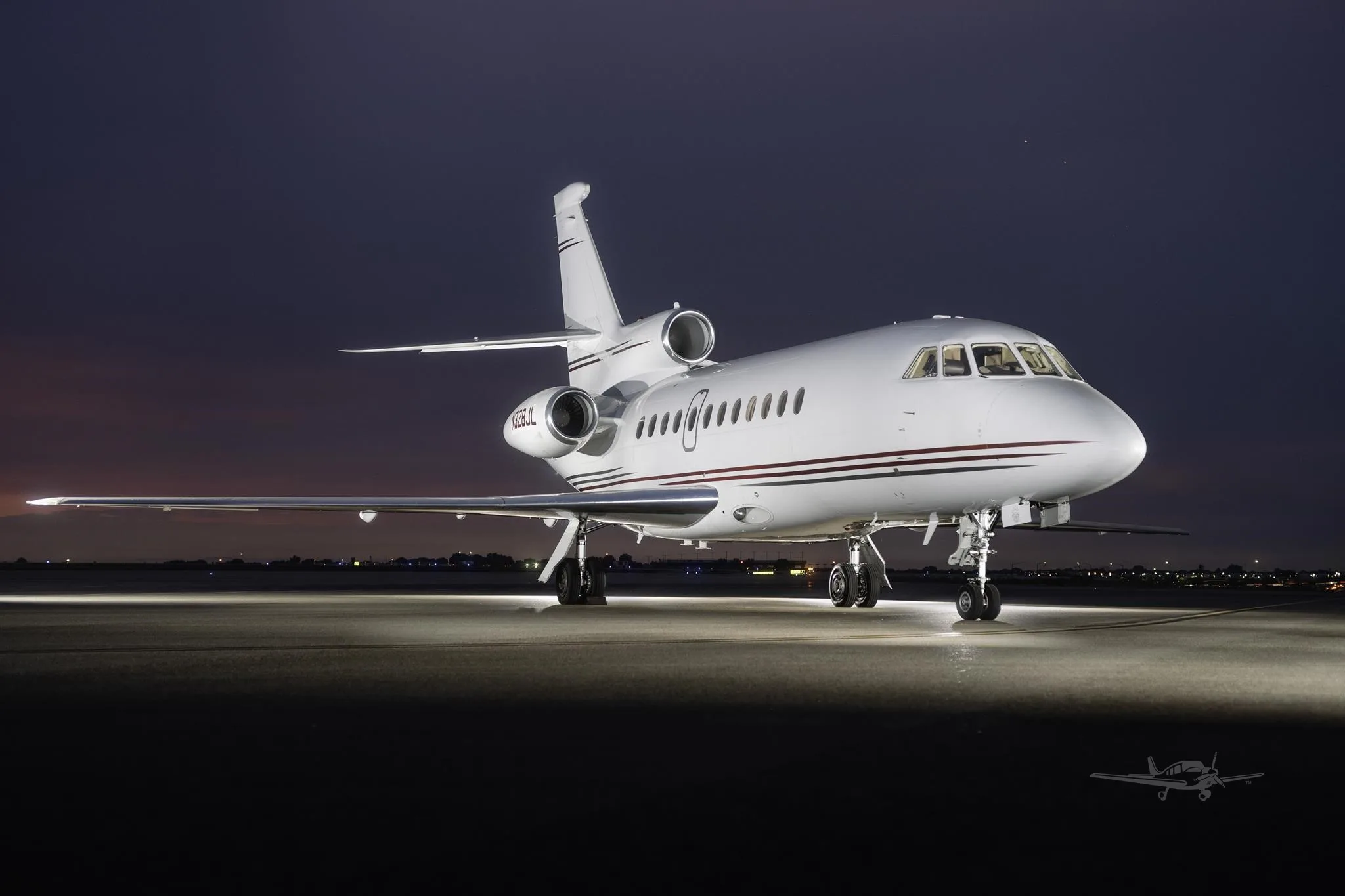 Marketing image of a 1995 DASSAULT FALCON 900B.