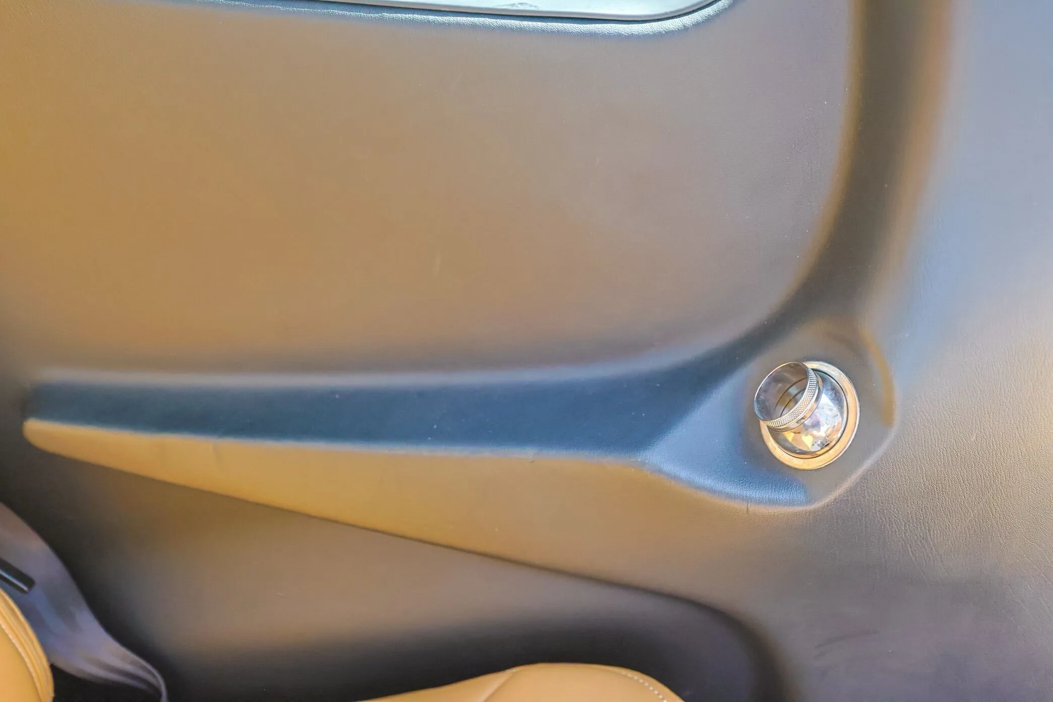 Cabin interior of a 2018 Cirrus SR22-G6 TURBO.