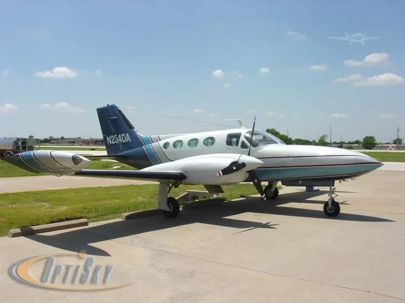 Exterior view of a 1971 CESSNA 421B, N234DA.