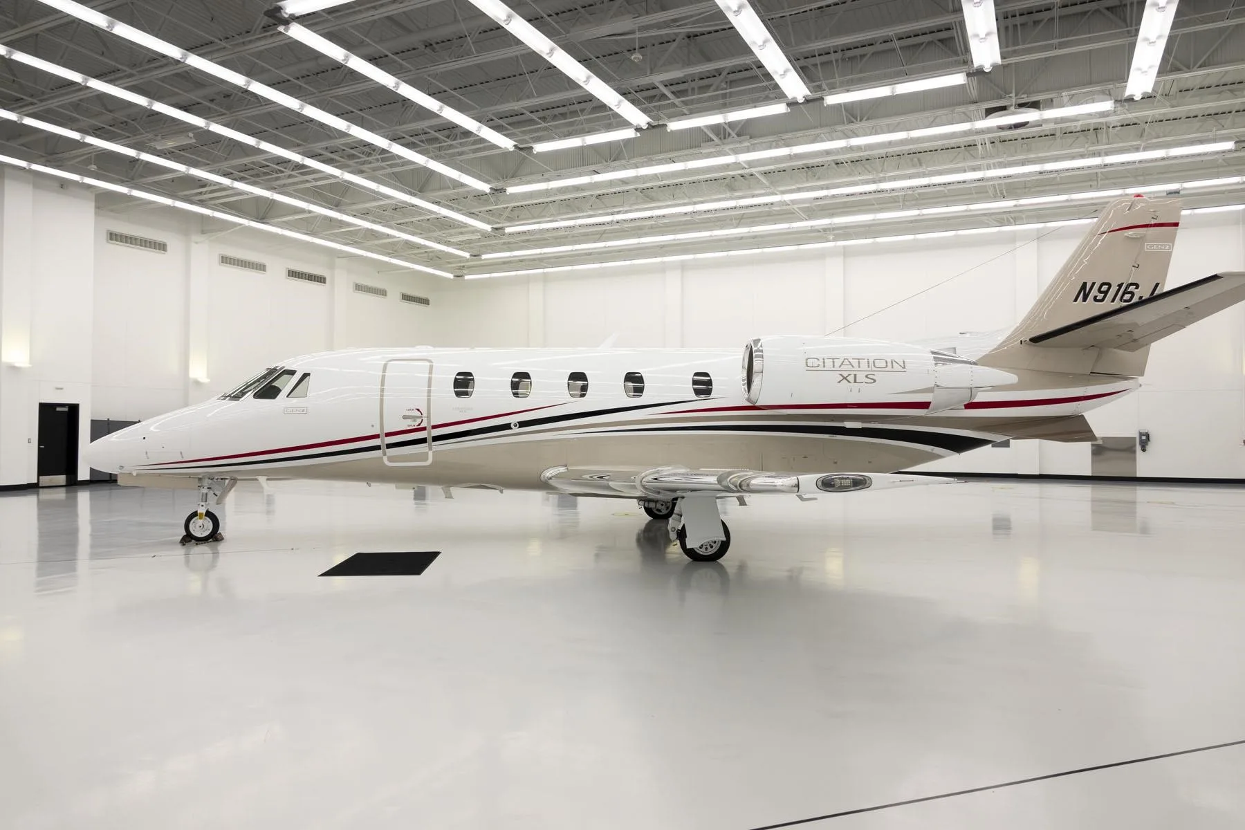 Exterior view of a 2023 CESSNA CITATION XLS GEN 2, N916J.