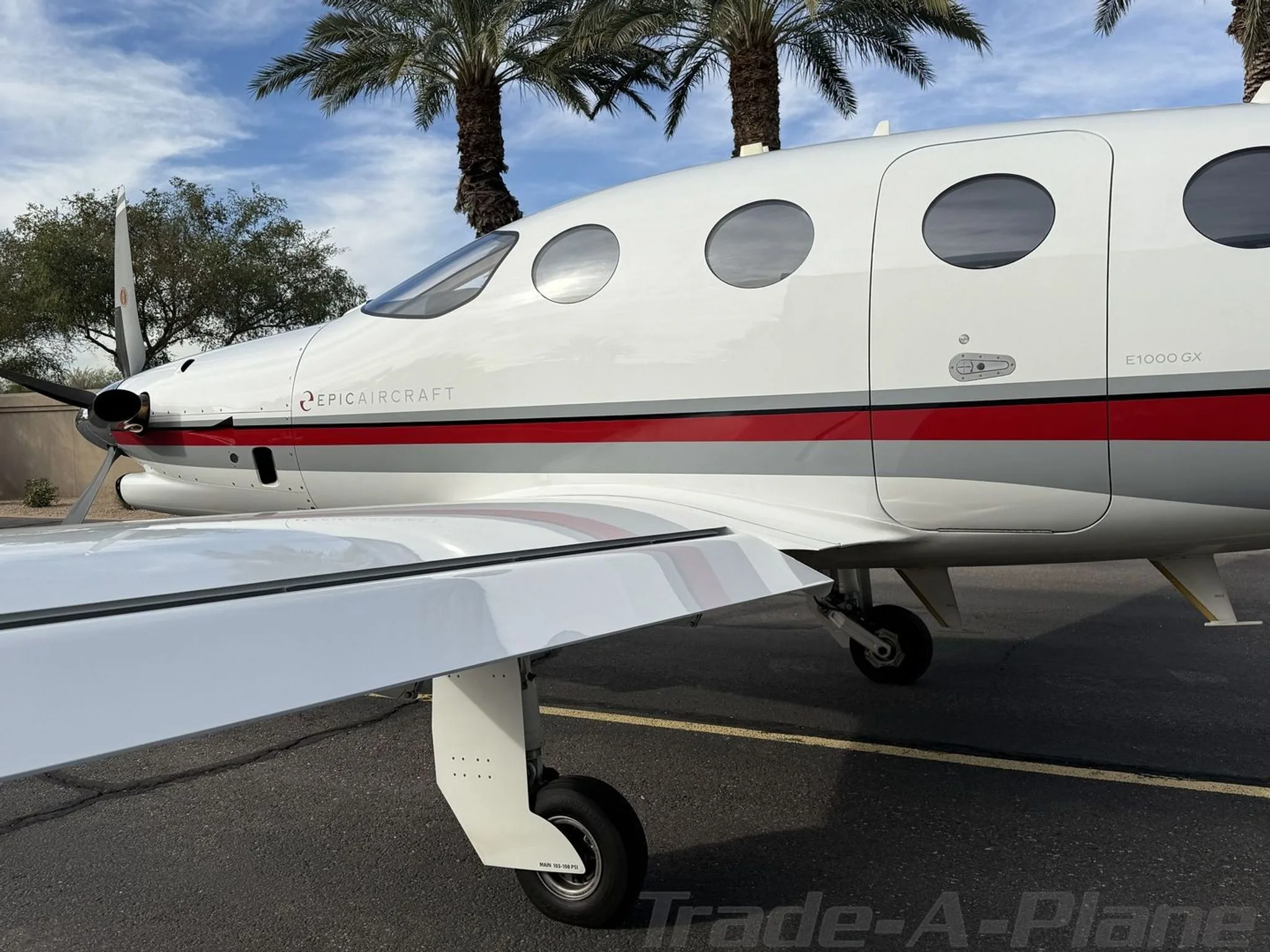 Marketing image of a 2021 EPIC E1000.
