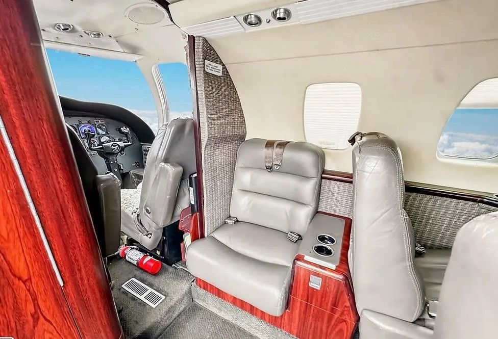 Cabin interior of a 1995 CESSNA CITATION JET.