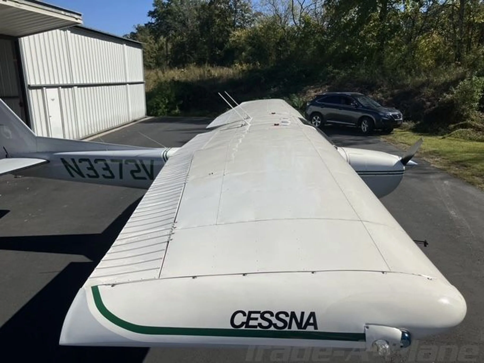 Exterior view of a 1975 CESSNA 150M, N3372V.