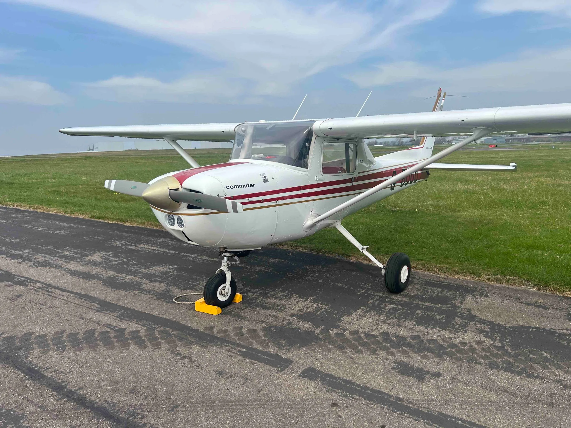 Exterior view of a 1976 Cessna F150M.