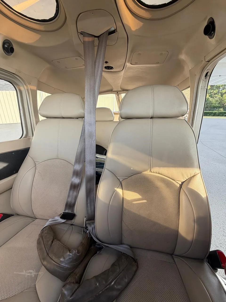 Cabin interior of a 2013 CESSNA 172S SKYHAWK SP.