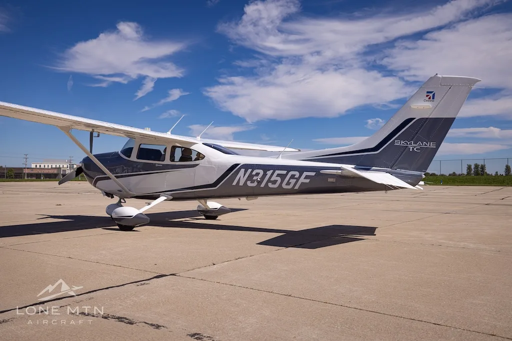 Exterior view of a 2023 Cessna T182T, N315GF.