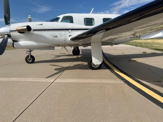Marketing image of a 1978 Piper Cheyenne I.