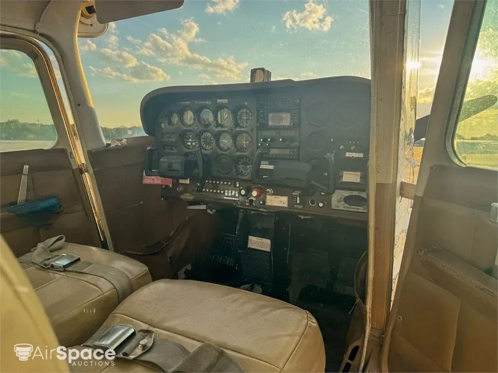 Cabin interior of a 1979 Cessna 172N.