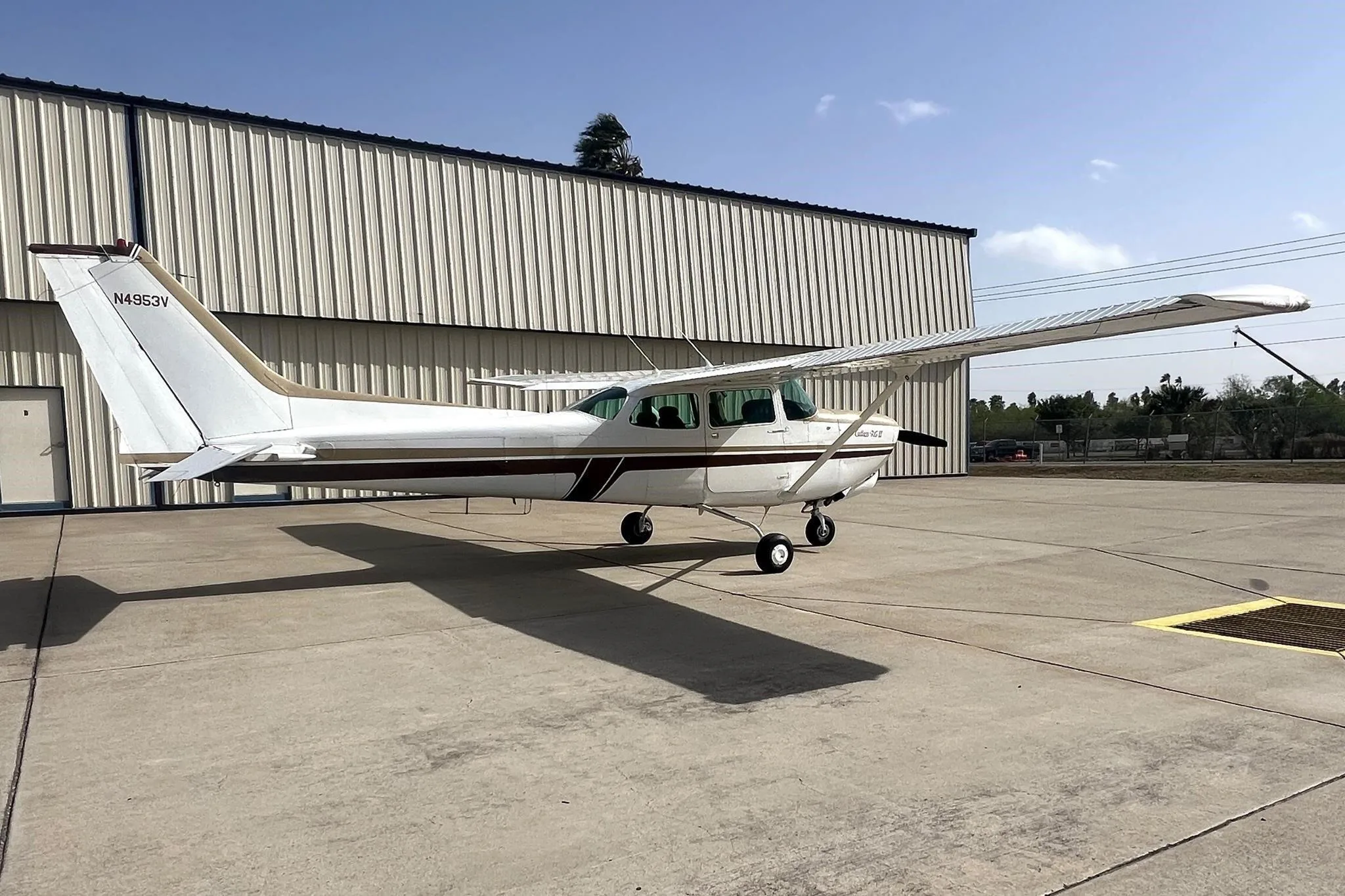 Exterior view of a 1980 Cessna 172RG Skyhawk.