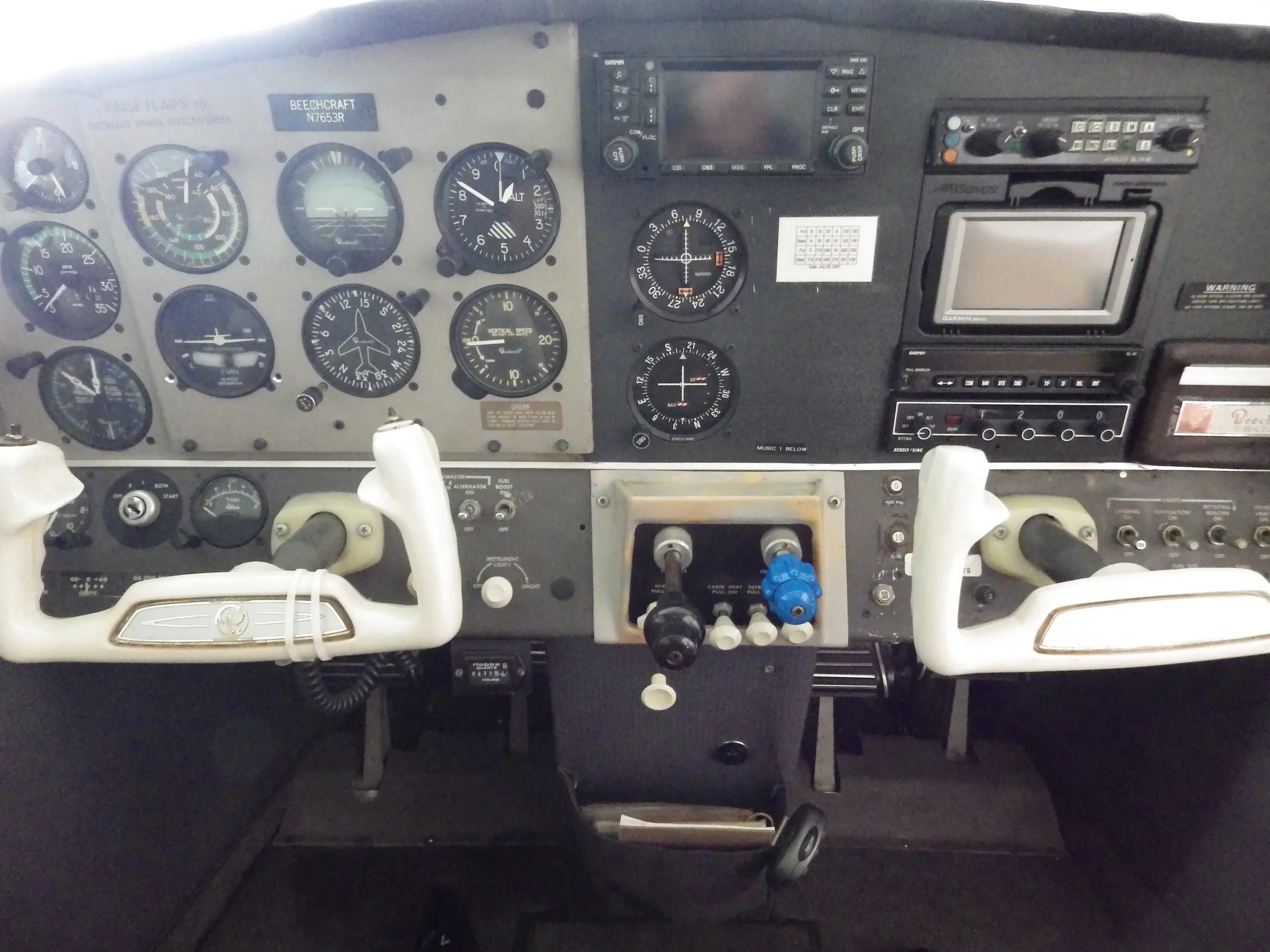 1969 Beechcraft A23-24