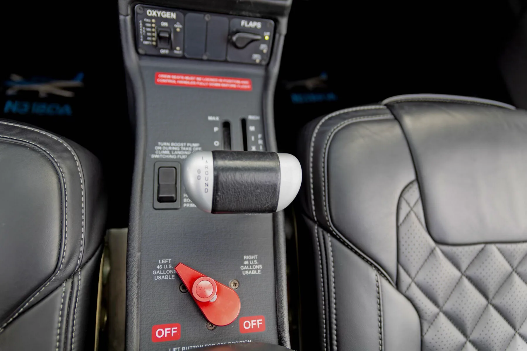 Avionics suite of a 2018 Cirrus SR22-G6 TURBO.