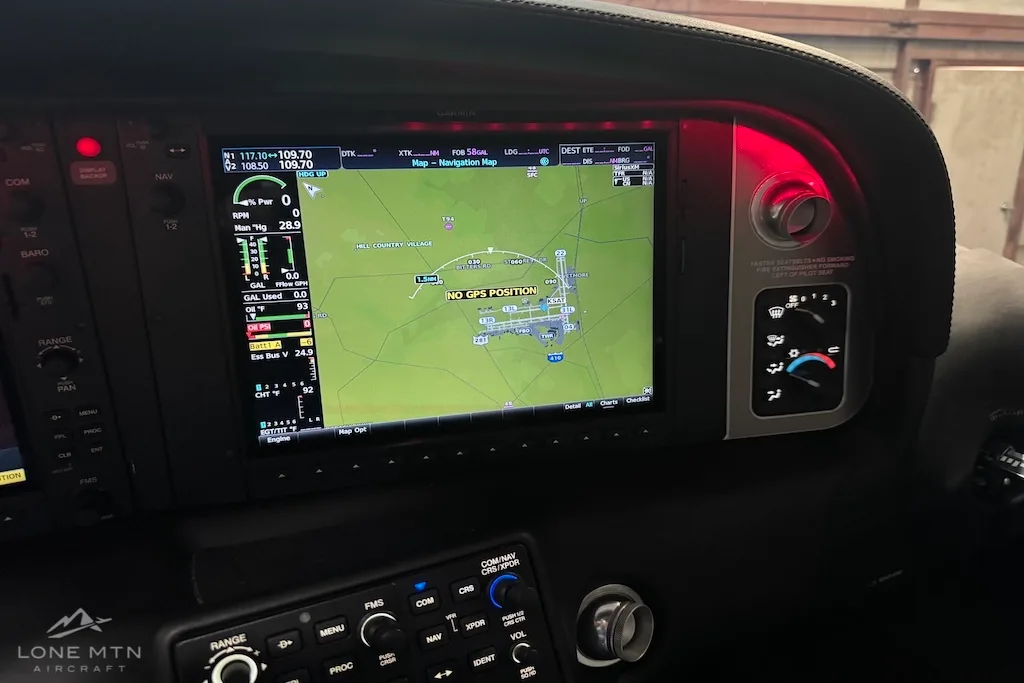 Avionics suite of a 2022 Cirrus SR22T G6 GTS.