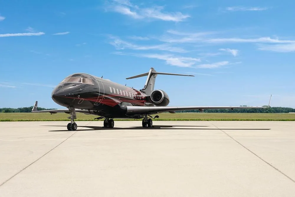 Exterior view of a 2008 Bombardier Global 5000, N247WE.