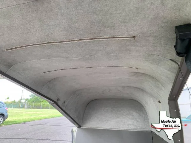 Cabin interior of a 1995 Maule MXT-7-180A.