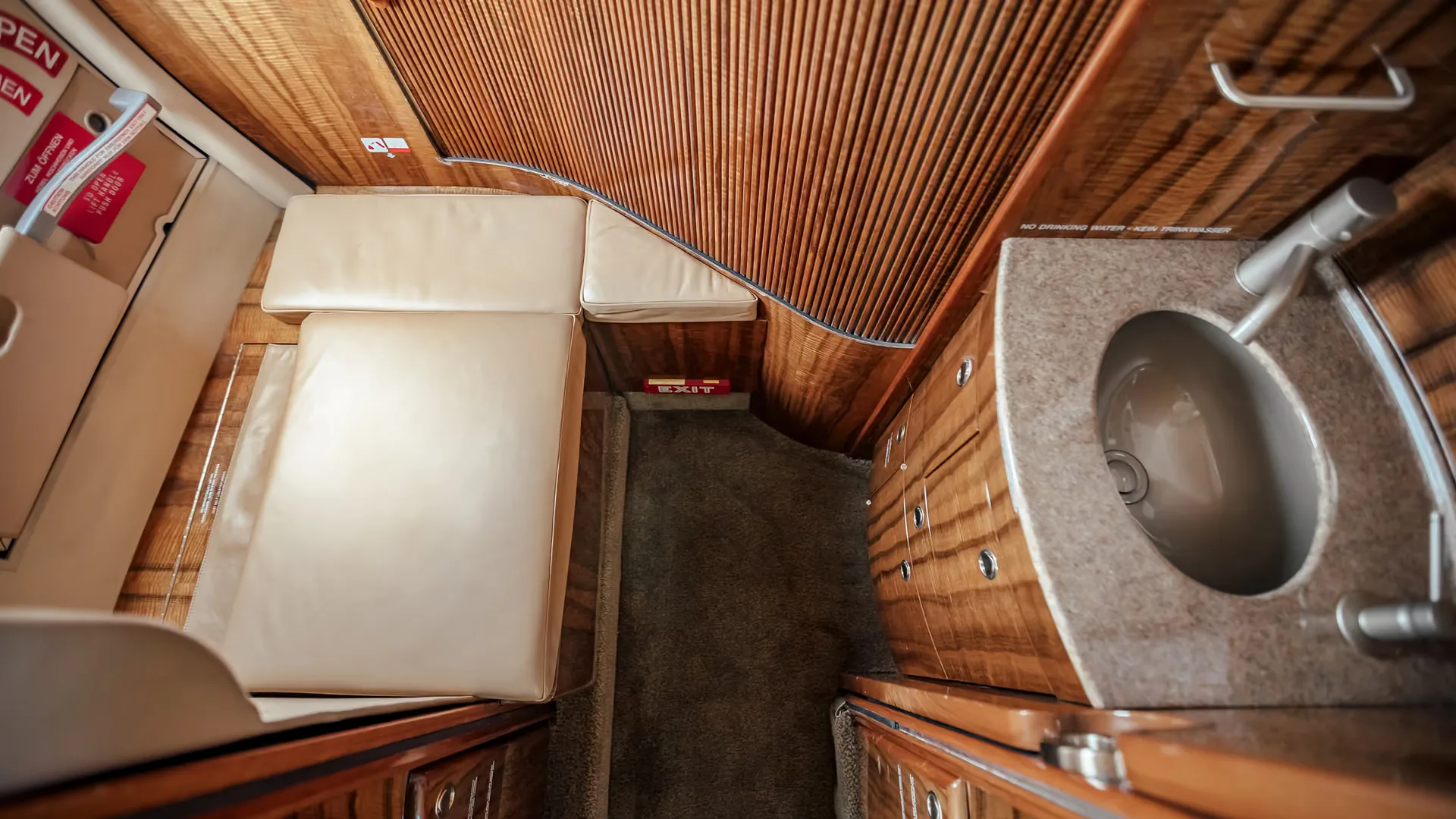 Cabin interior of a 2006 Bombardier Learjet 60.