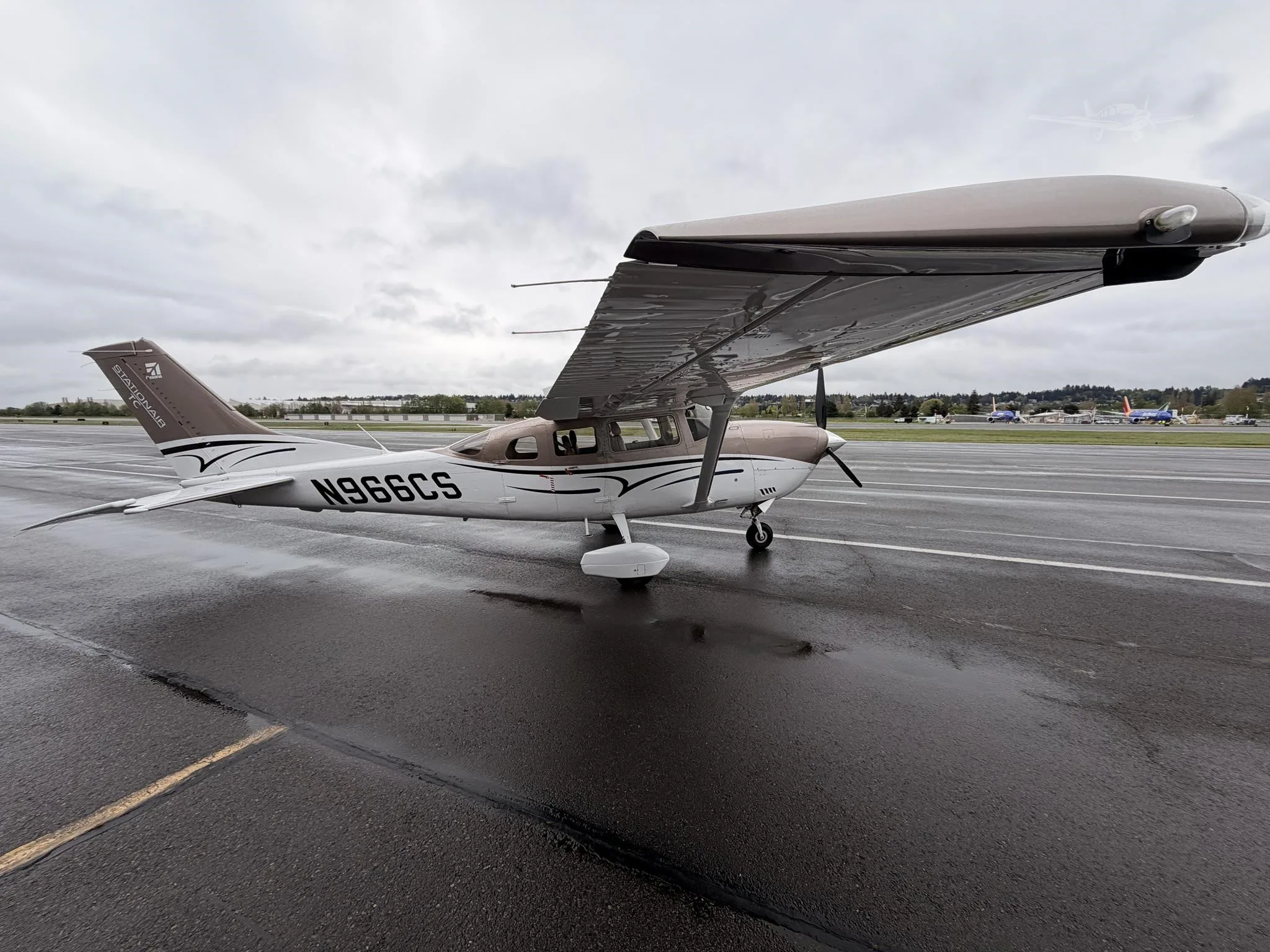Exterior view of a 2012 CESSNA TURBO 206H STATIONAIR, N966CS.