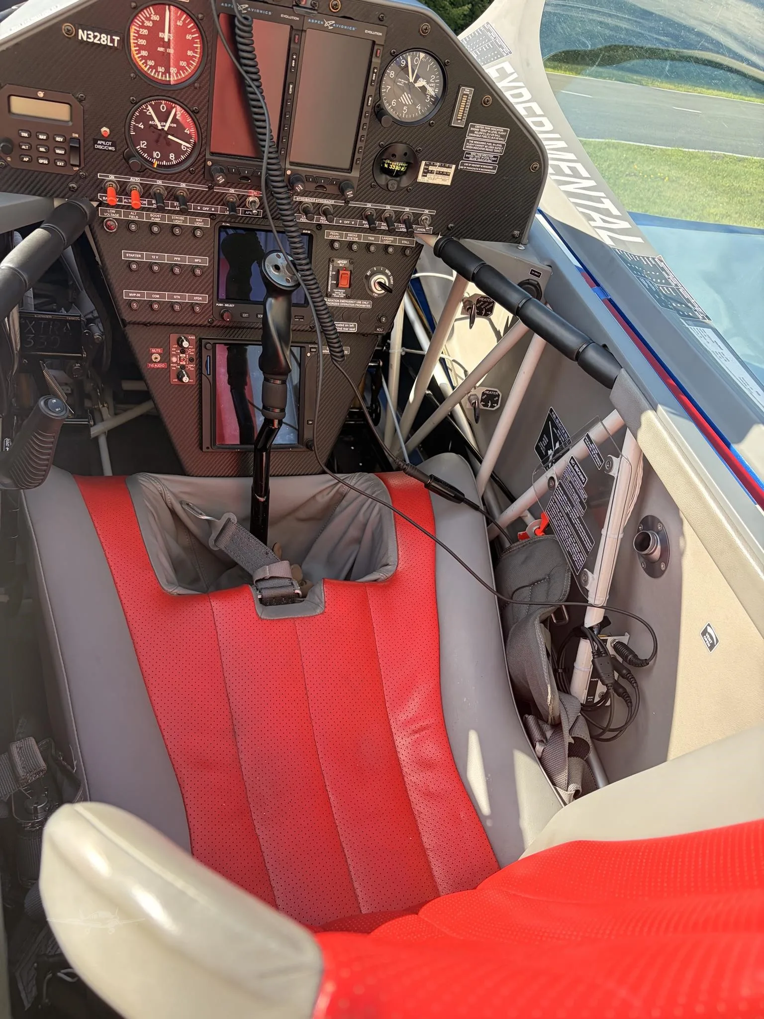 Cockpit and instrument panel of a 2014 EXTRA AIRCRAFT EA 330LT.